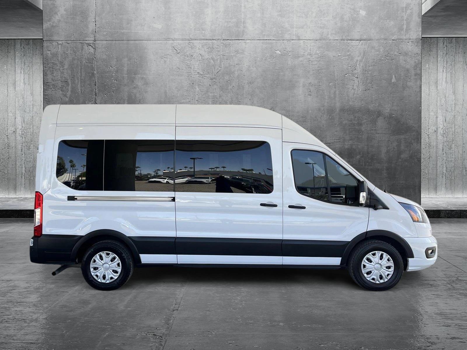 2023 Ford Transit photo 3