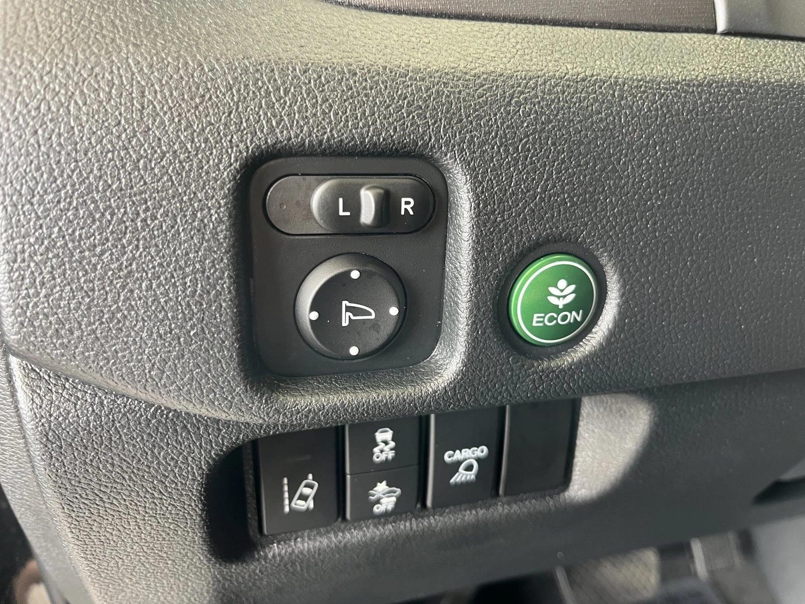 2021 Honda Ridgeline Sport - Photo 17