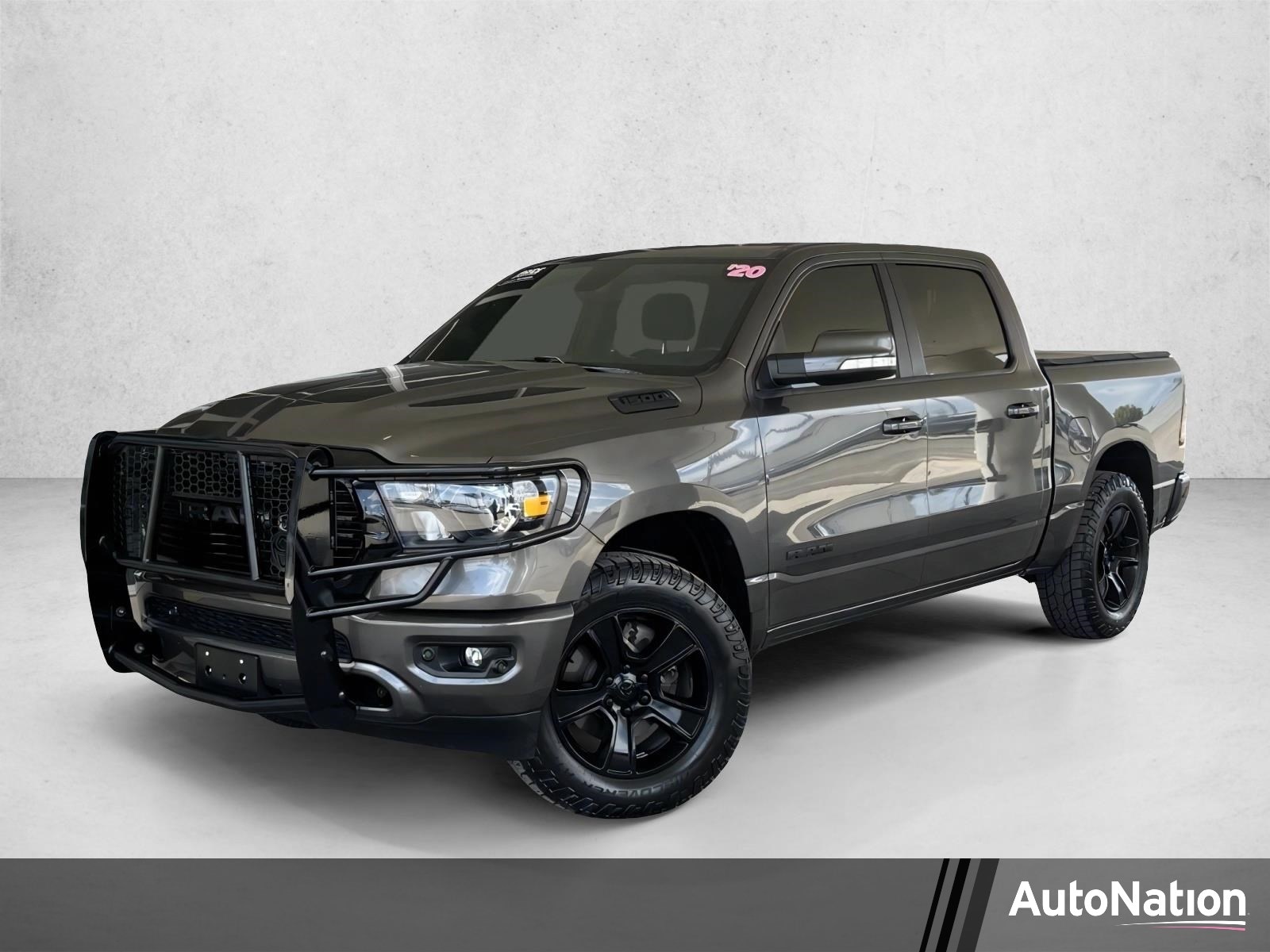 2020 RAM 1500 Big Horn/Lone Star 4x4 Crew Cab 5'7's photo