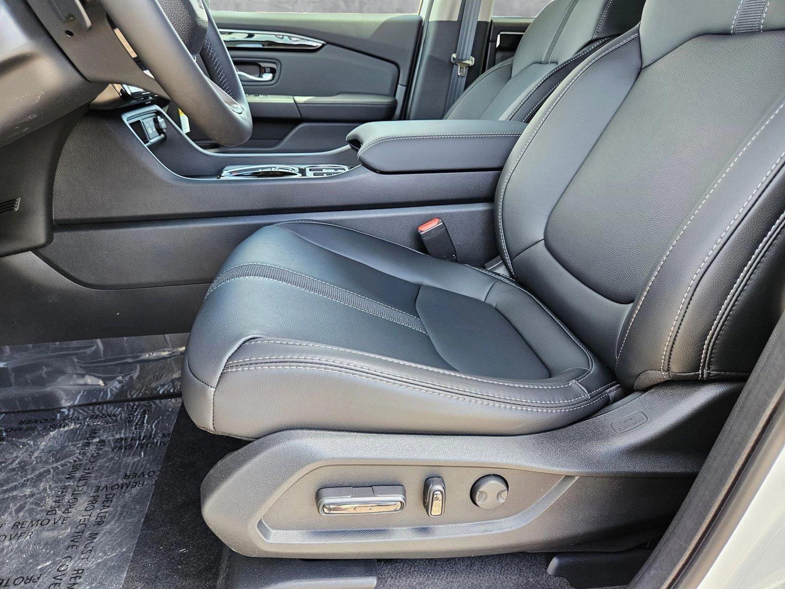 2025 Honda Pilot EX-L photo 4