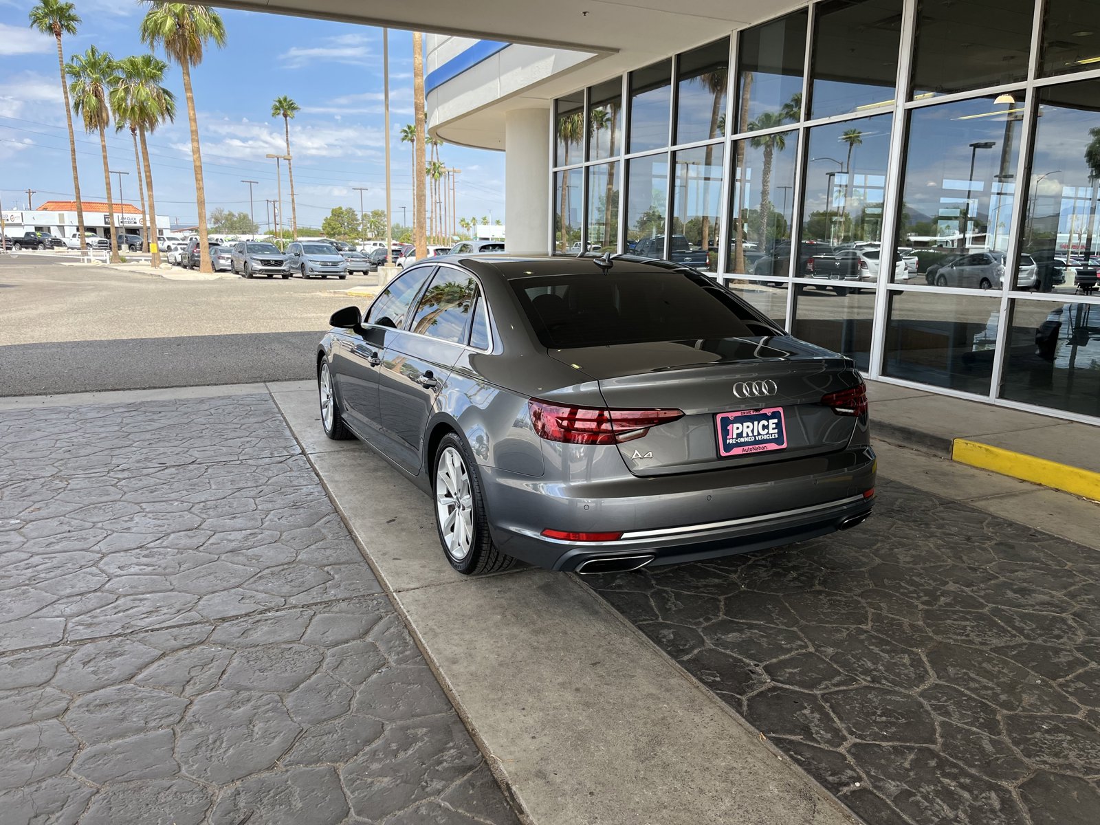 2019 Audi A4 2.0T Premium photo 3
