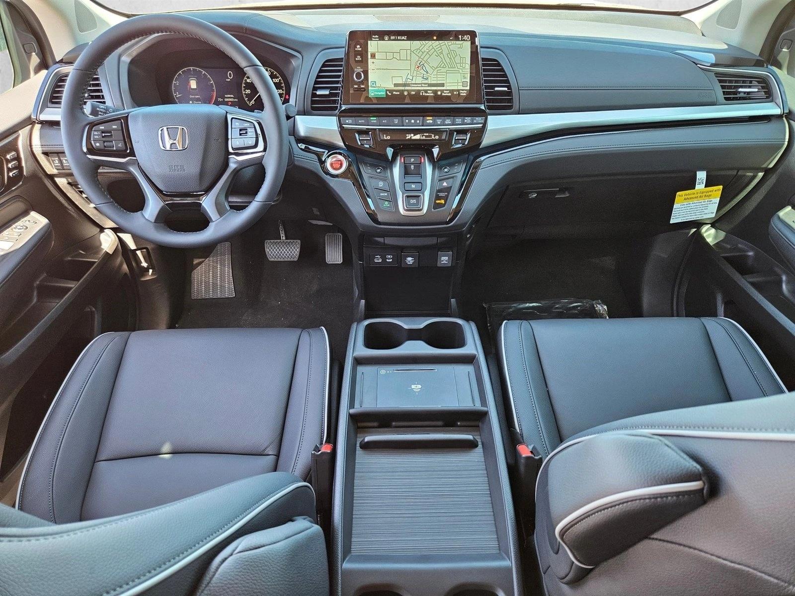 2026 Honda Odyssey Touring - Photo 16