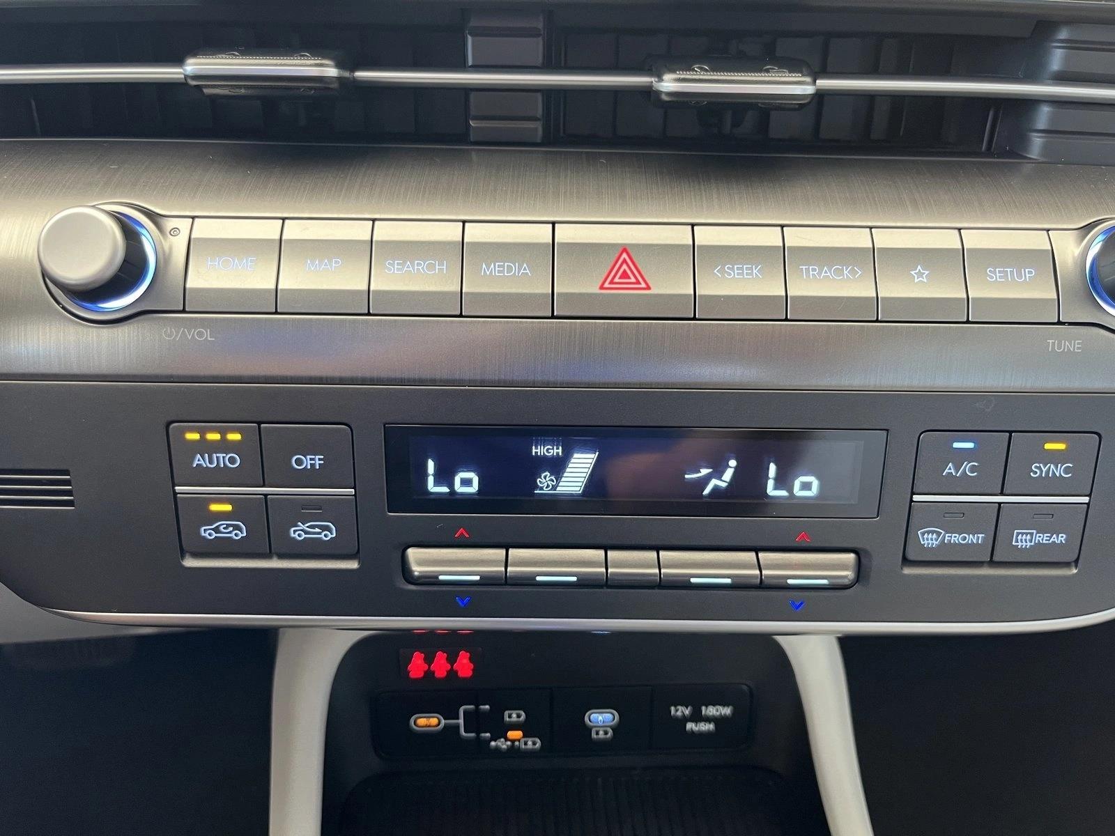 2025 Hyundai Kona SEL - Photo 15