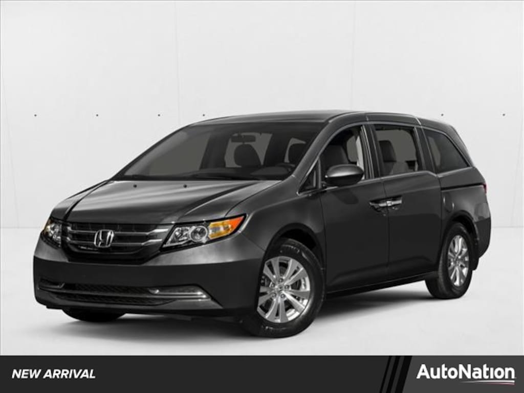 Used 2016 Honda Odyssey SE Van Passenger Van