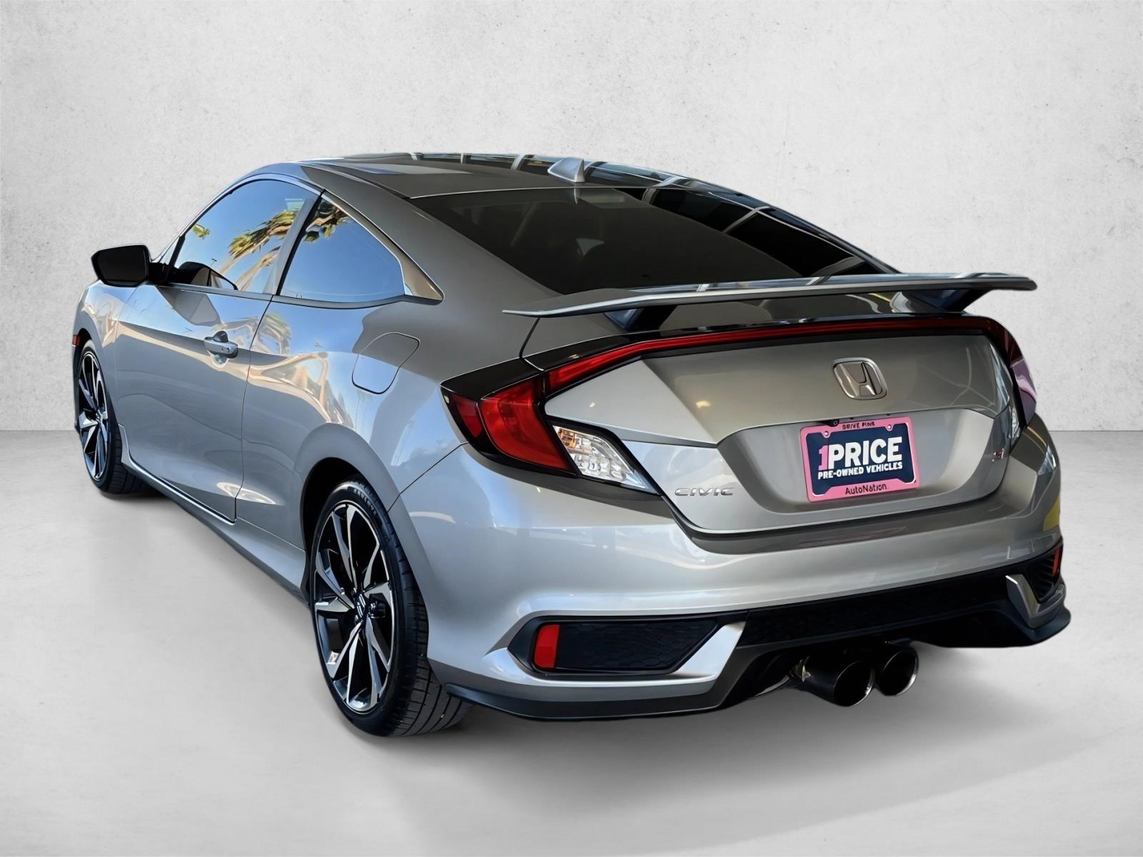 2018 Honda Civic Si photo 3