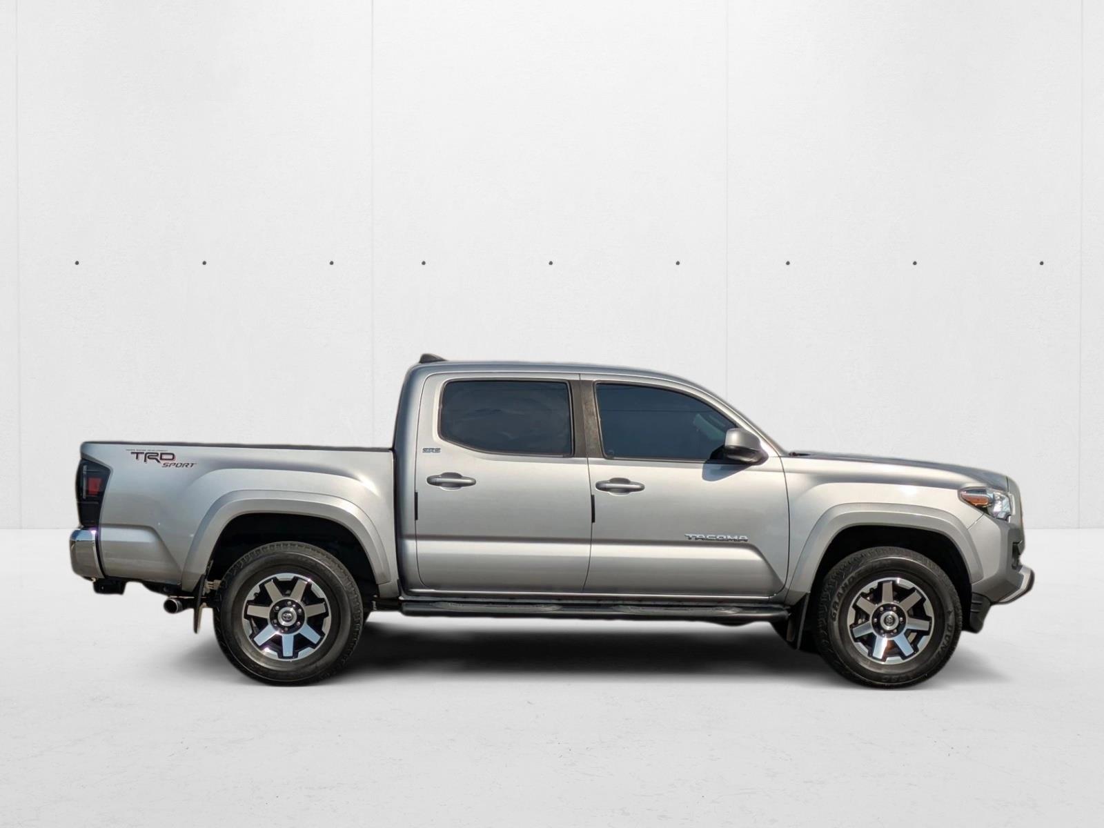 2019 Toyota Tacoma SR5 Double Cab V6 photo 4