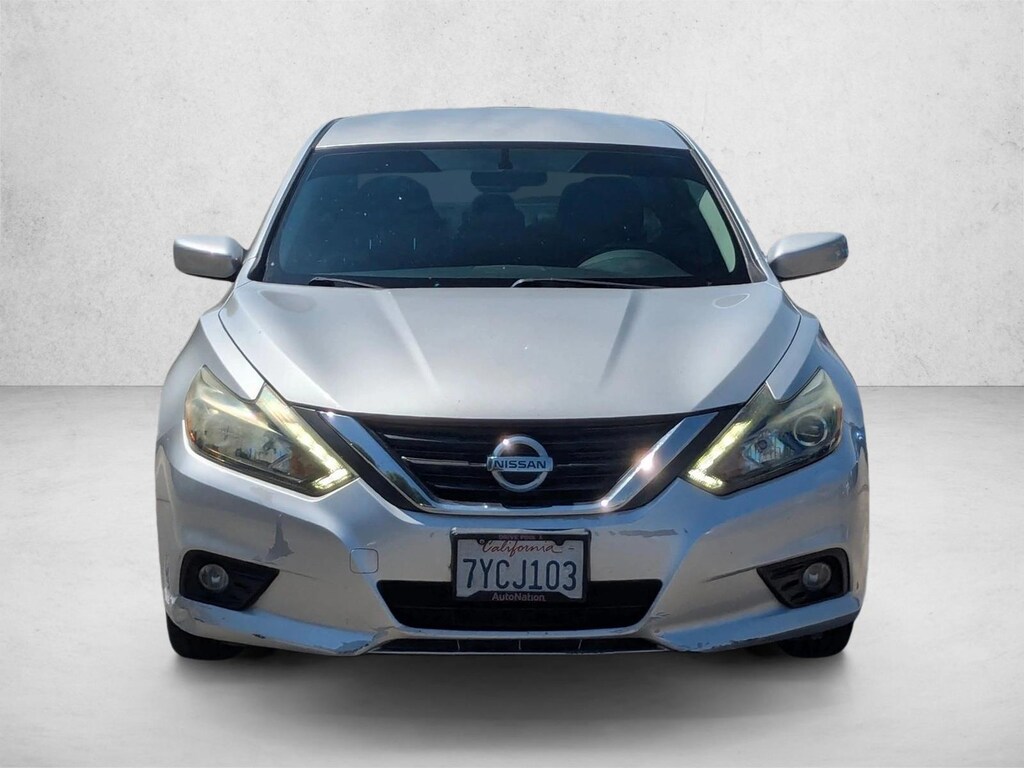 Used 2016 Nissan Altima 2.5 SR Sedan