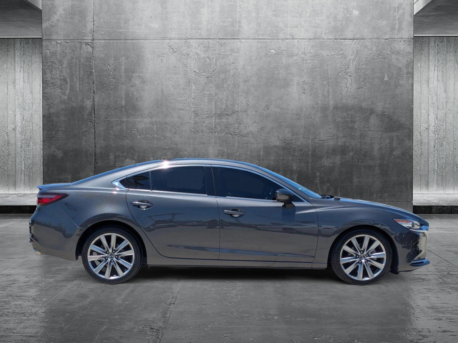 2018 Mazda Mazda6 Signature photo 4