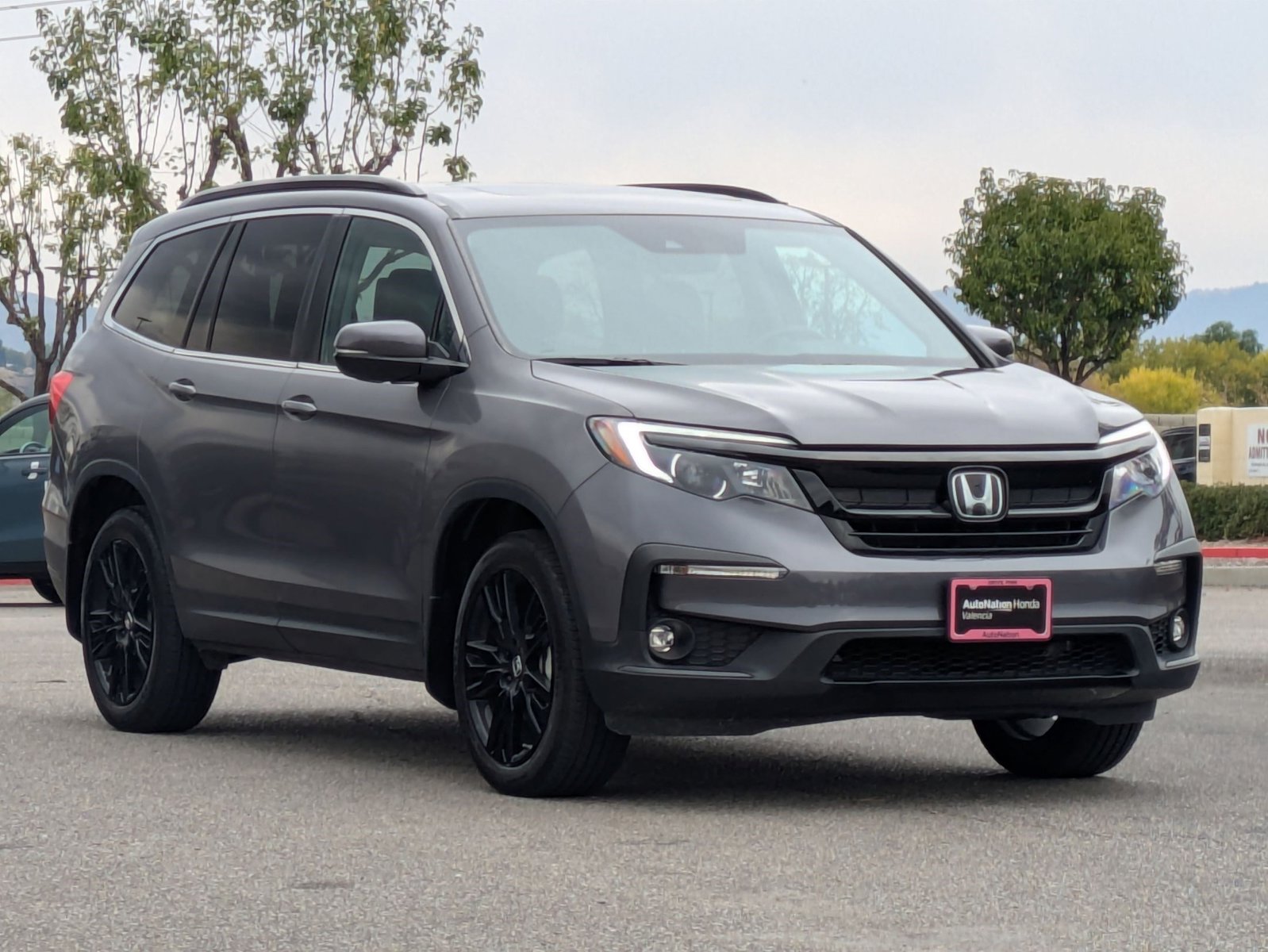 2022 Honda Pilot Special Edition photo 2