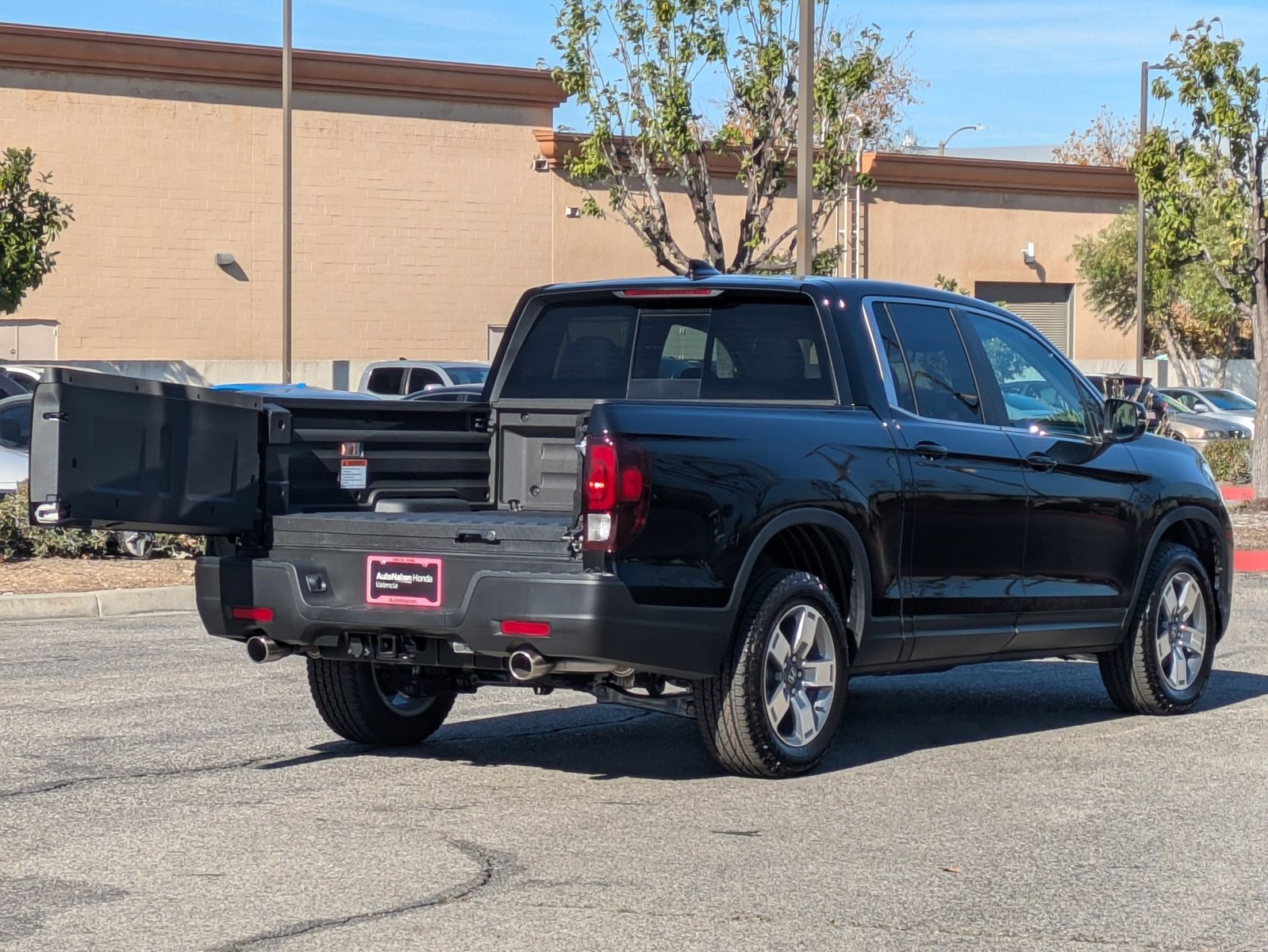 2026 Honda Ridgeline RTL photo 2