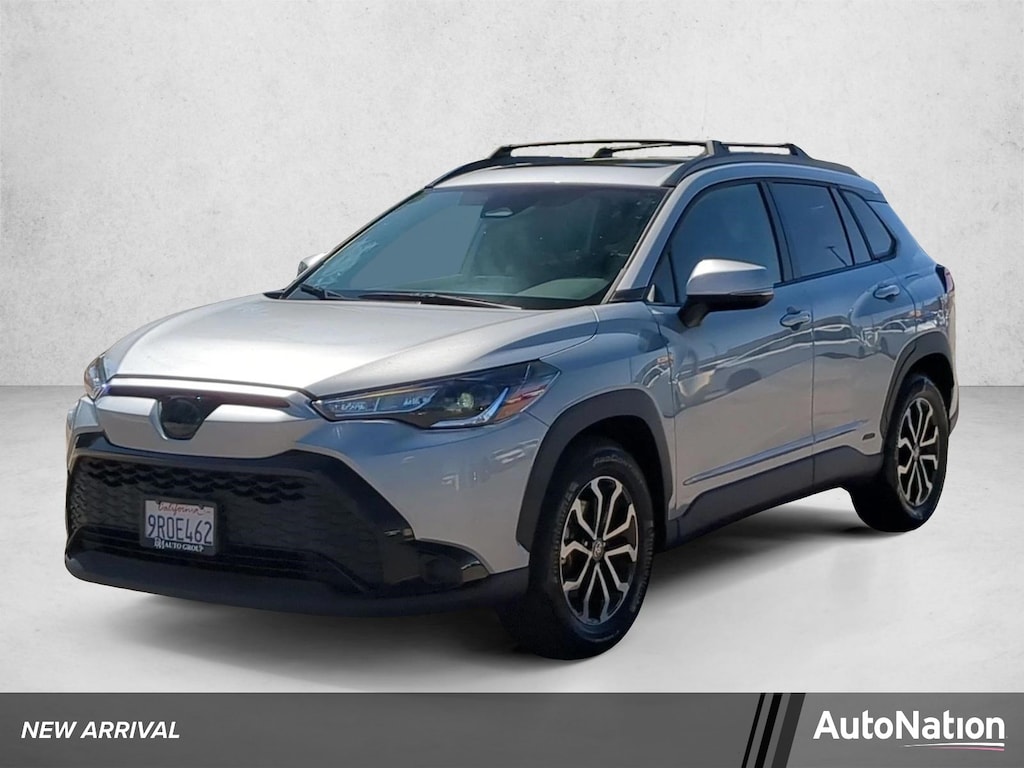 Used 2024 Toyota Corolla Cross Hybrid SE SUV