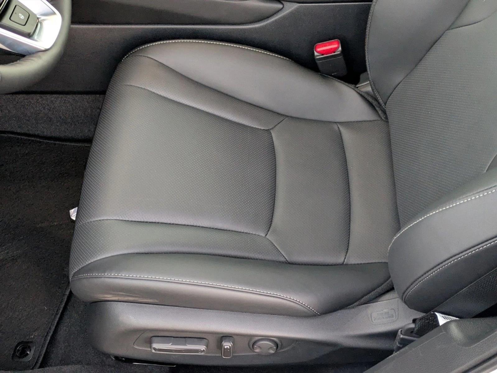 2025 Honda Accord Hybrid Touring photo 4