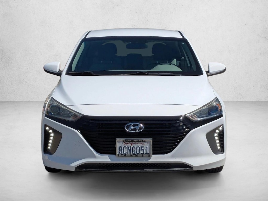 Used 2018 Hyundai Ioniq Hybrid SEL Hatchback