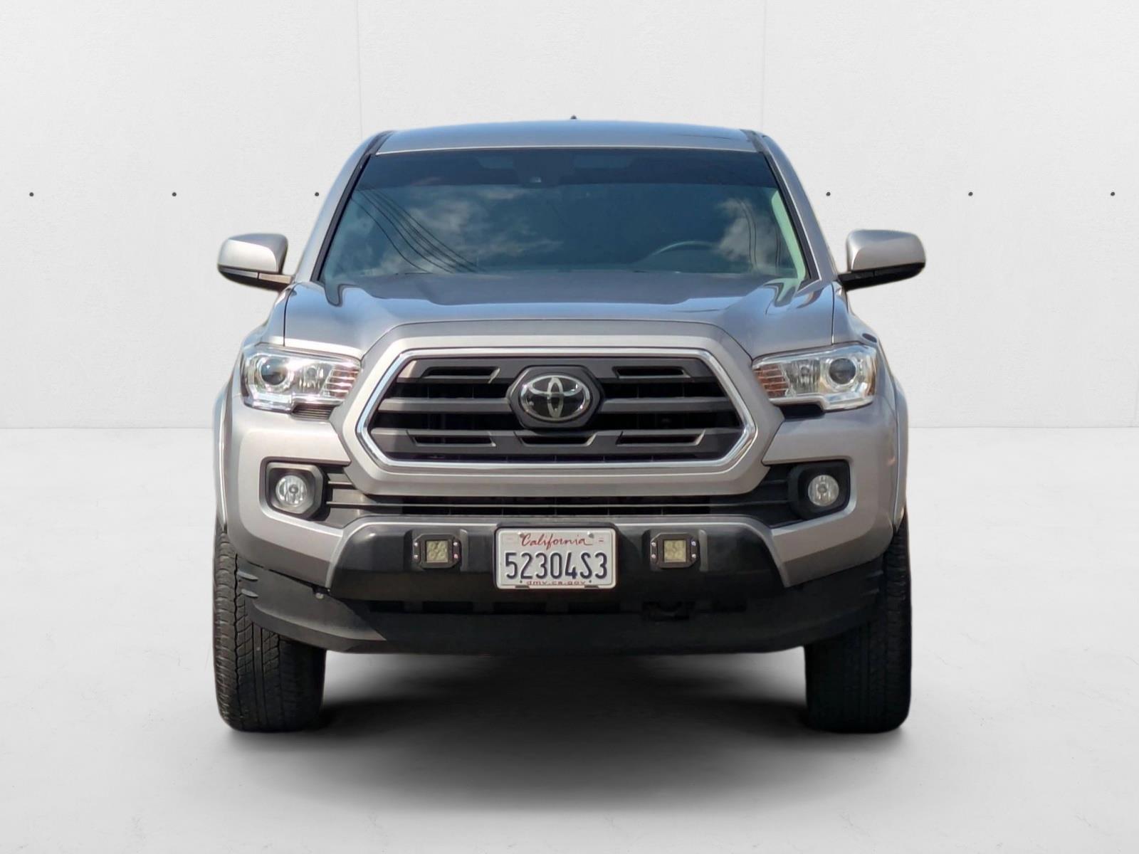 2019 Toyota Tacoma SR5 Double Cab V6 photo 2