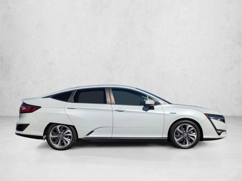 Used 2019 Honda Clarity Plug-In Hybrid  Sedan