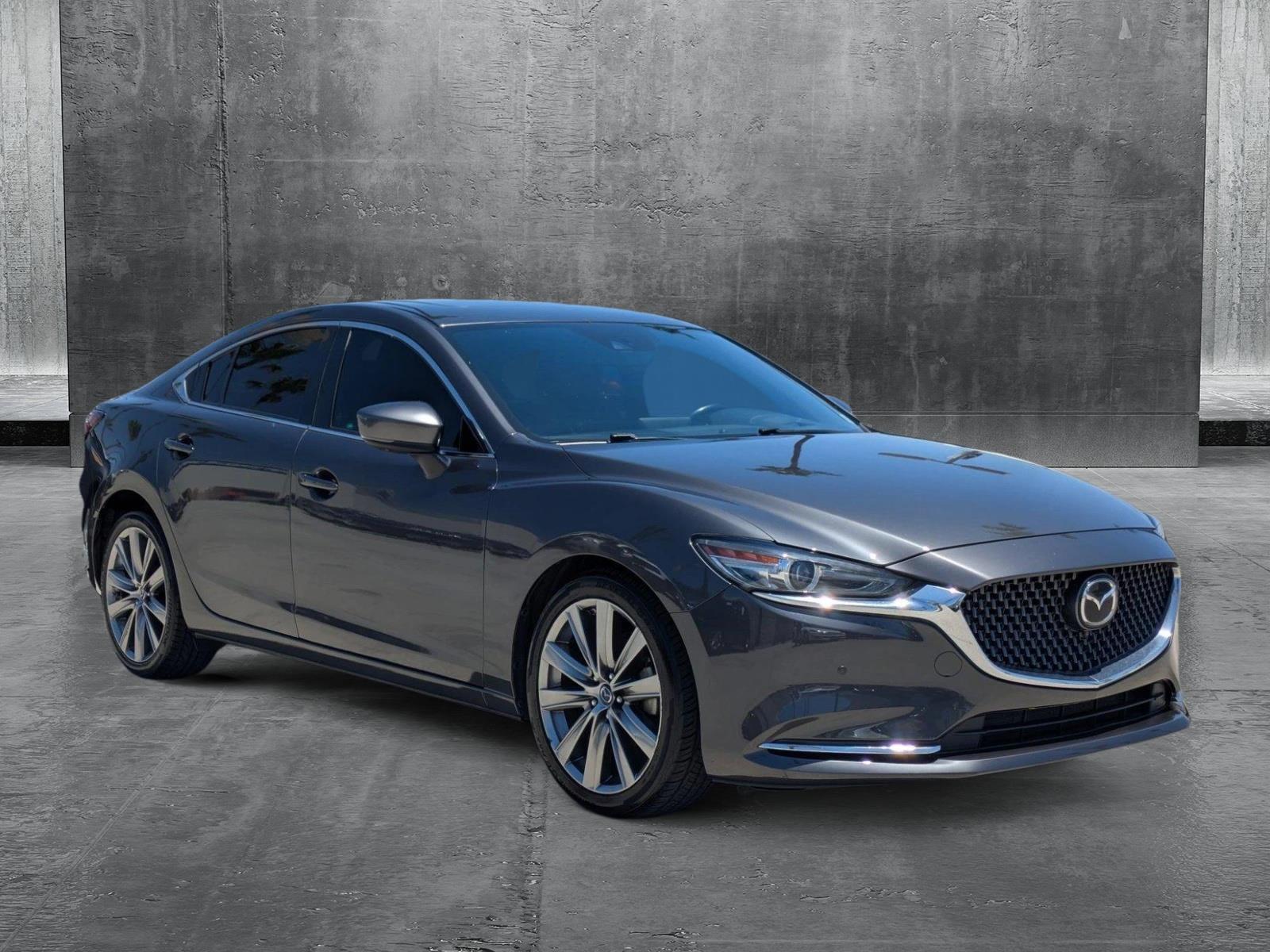 2018 Mazda Mazda6 Signature photo 3