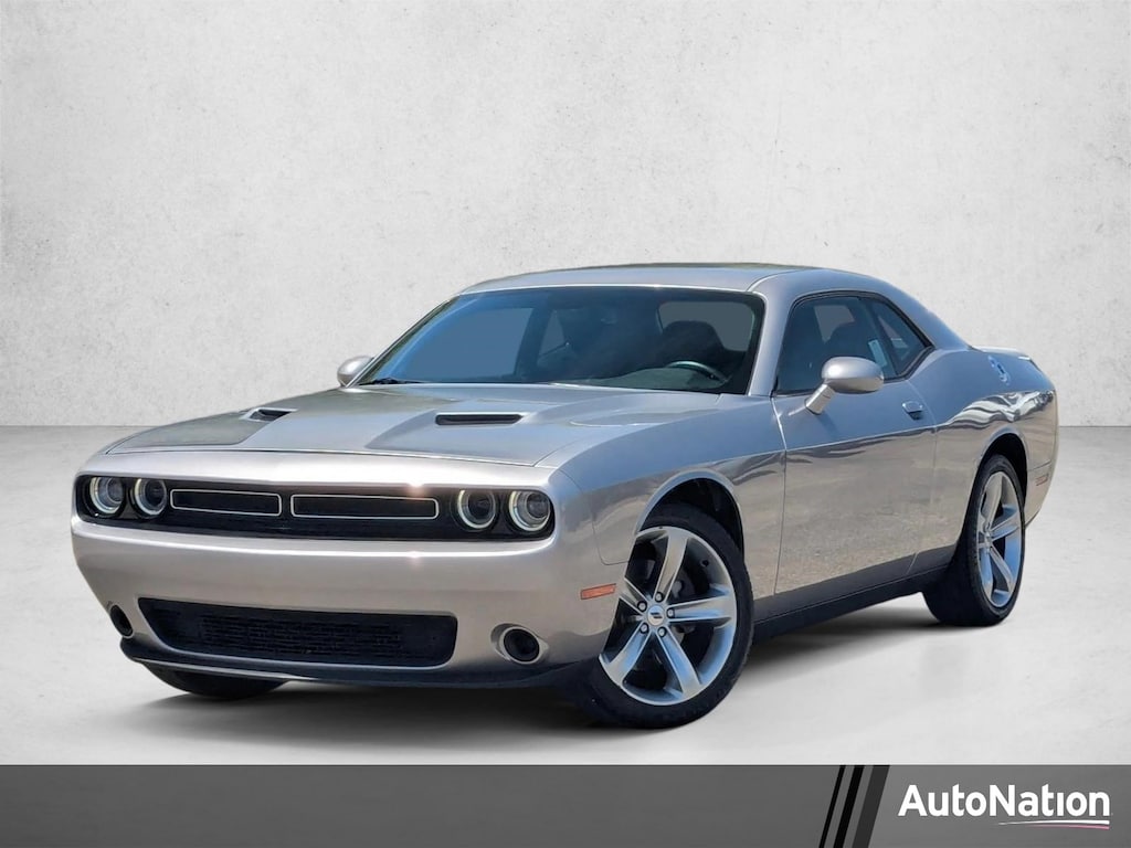 Used 2018 Dodge Challenger SXT Coupe