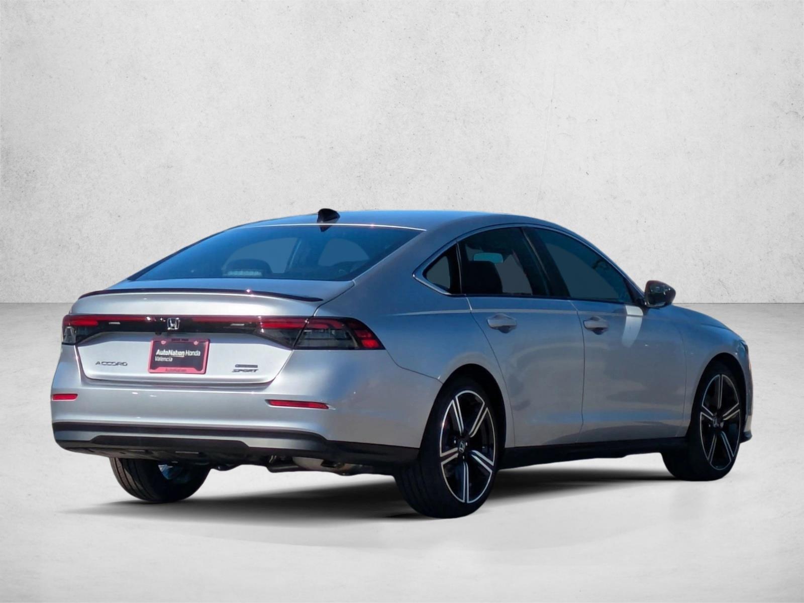 2025 Honda Accord Hybrid Sport photo 2