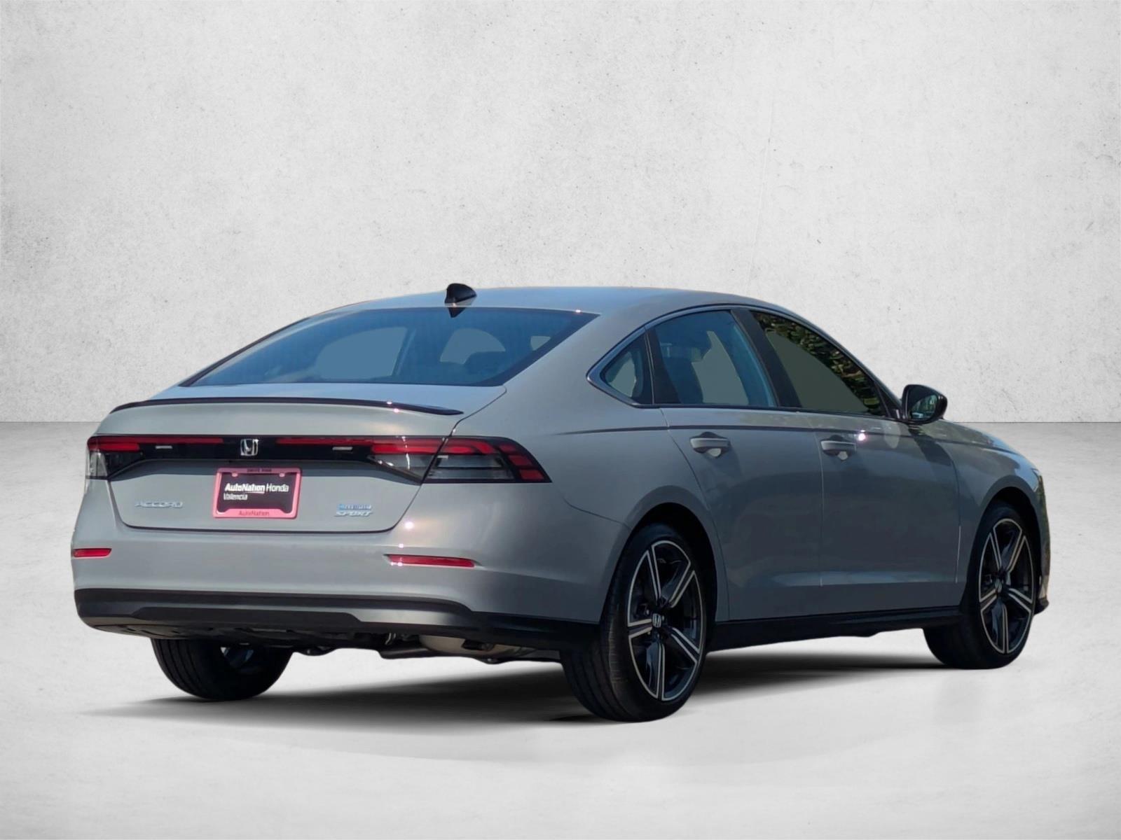 2025 Honda Accord Hybrid Sport photo 2