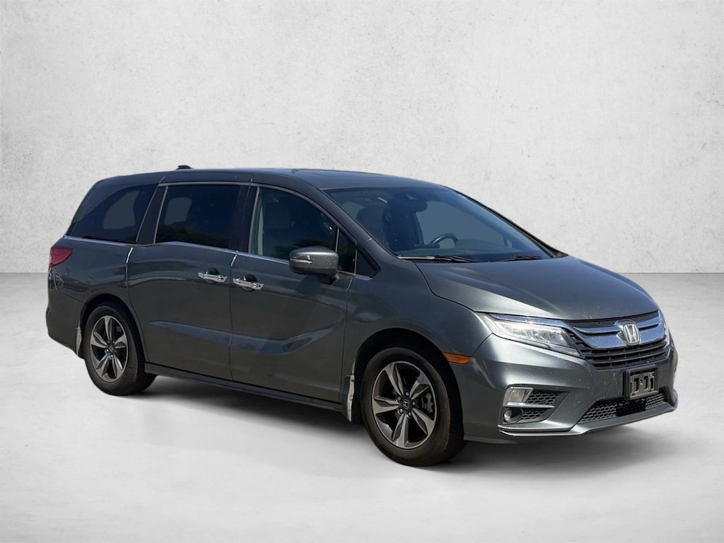 Used 2018 Honda Odyssey Touring Van