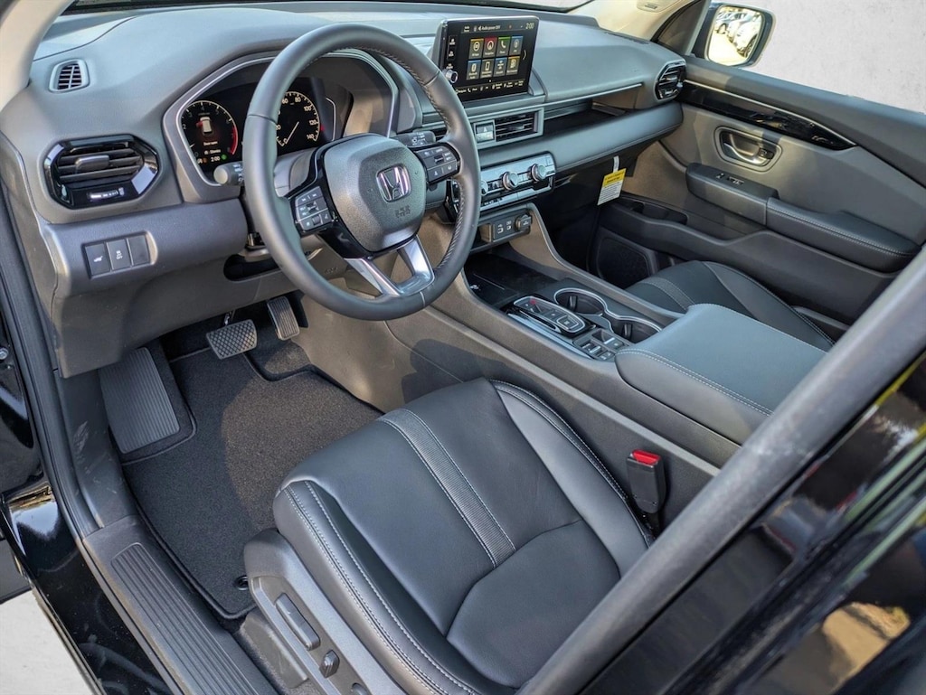 New 2025 Honda Pilot Touring+ SUV