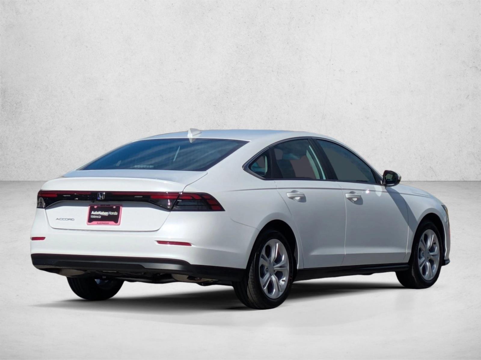 2025 Honda Accord LX photo 2