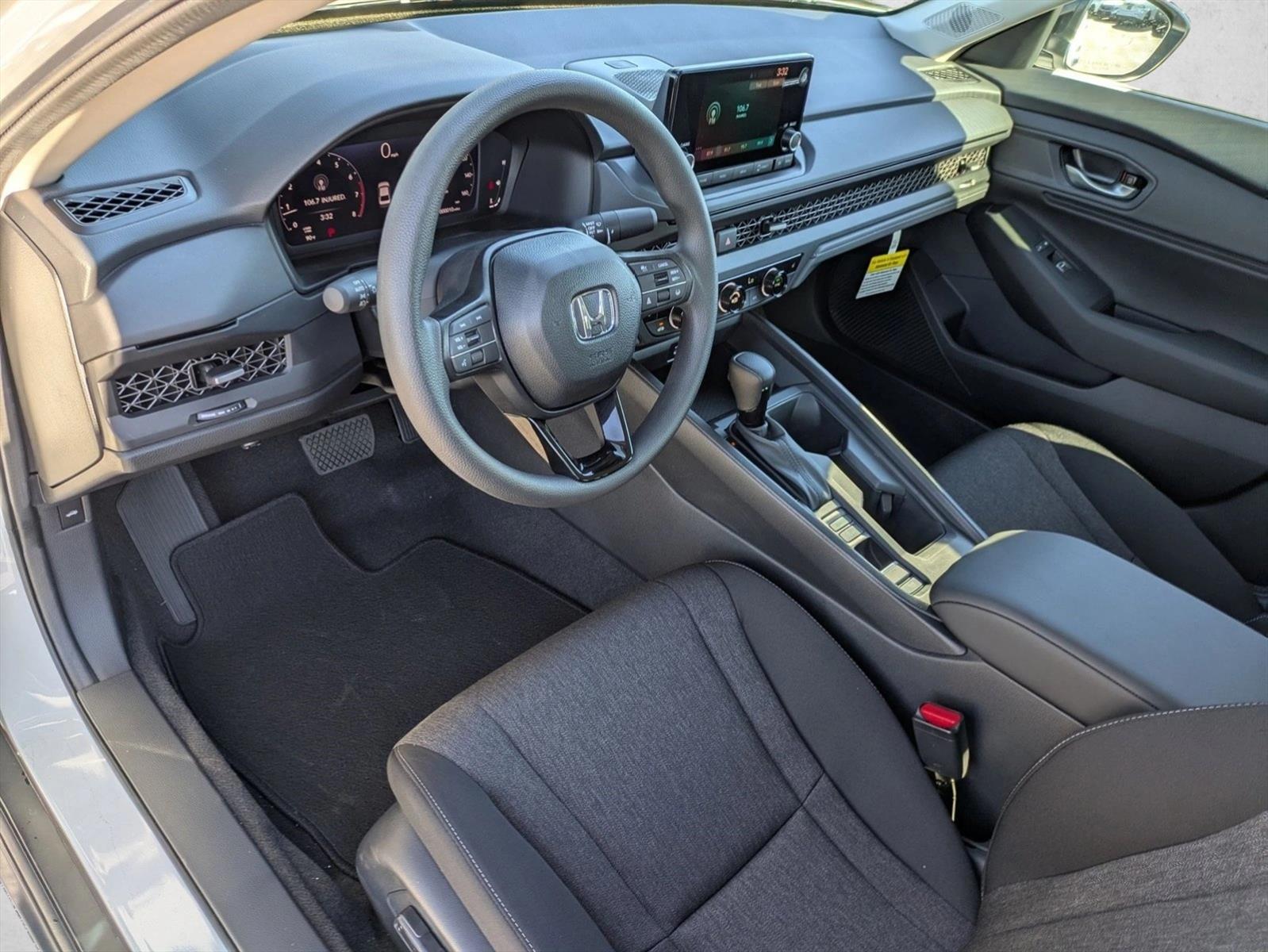 2025 Honda Accord 1.5T SE photo 3