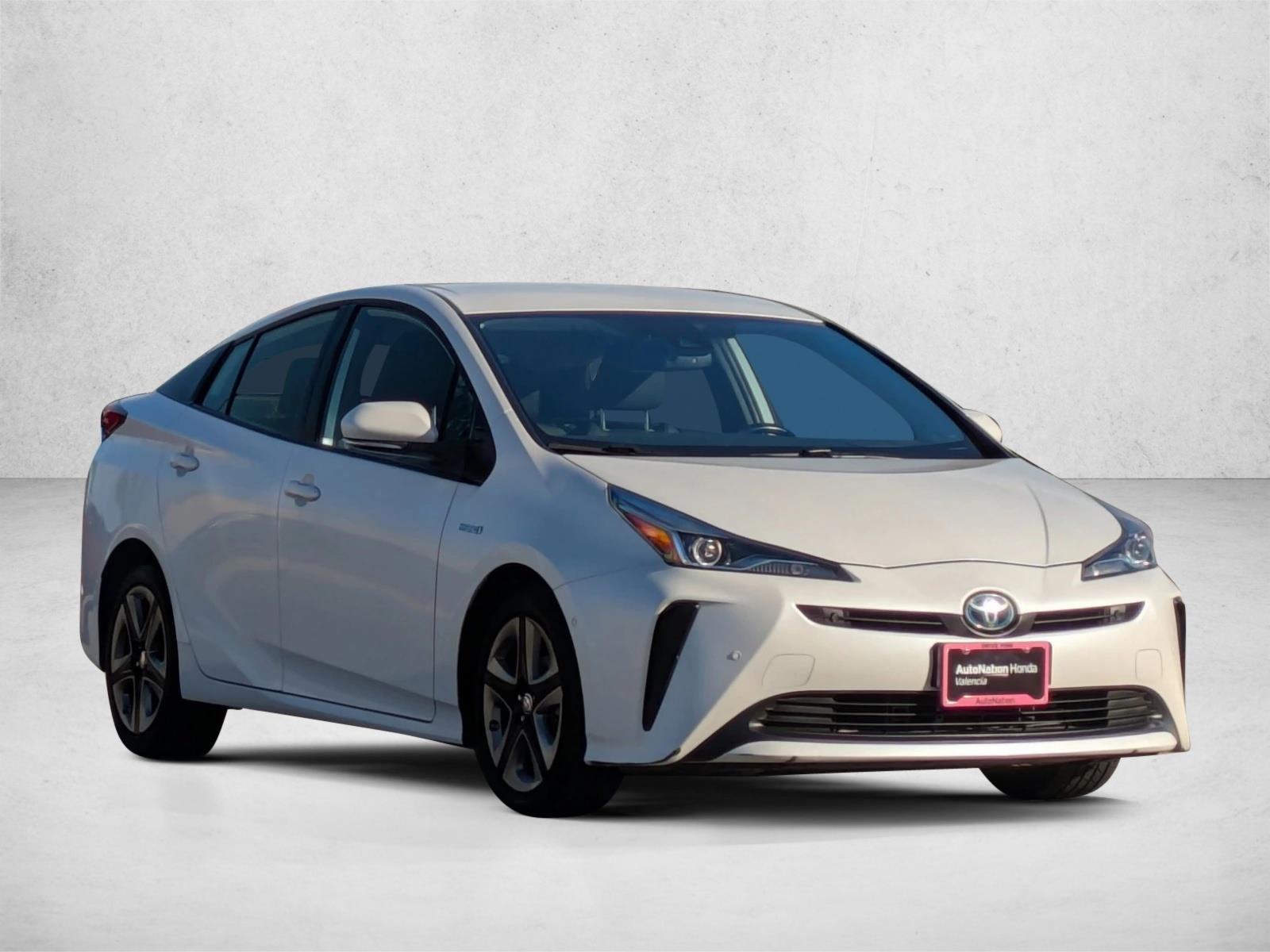 2021 Toyota Prius Limited photo 2