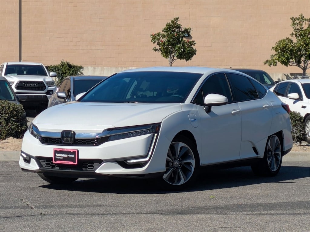 Used 2019 Honda Clarity Plug-In Hybrid  Sedan