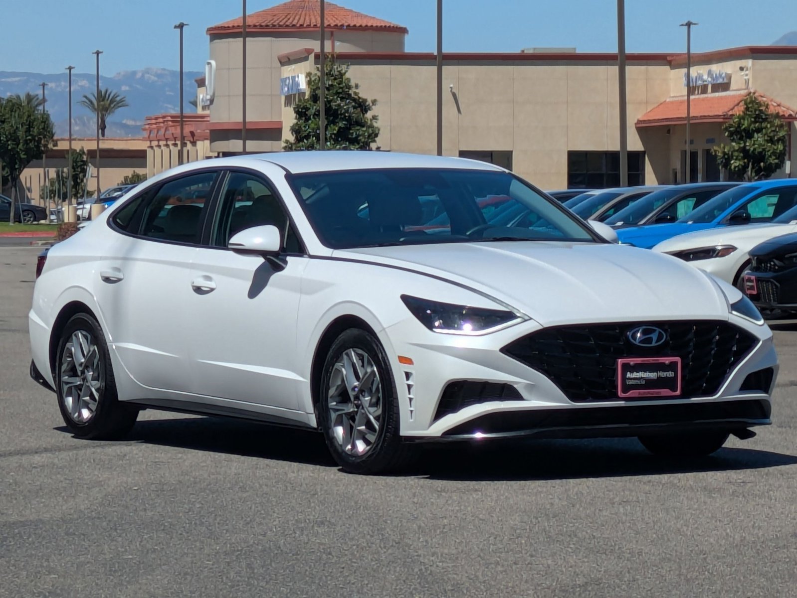 2023 Hyundai Sonata SEL photo 3