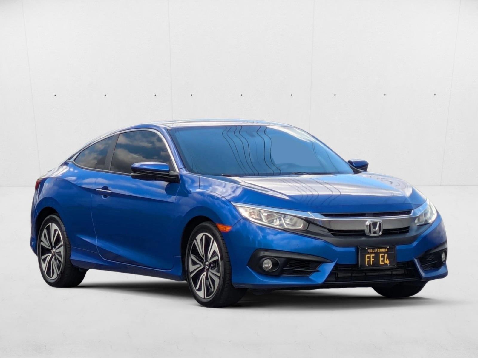 2016 Honda Civic EX-T photo 3