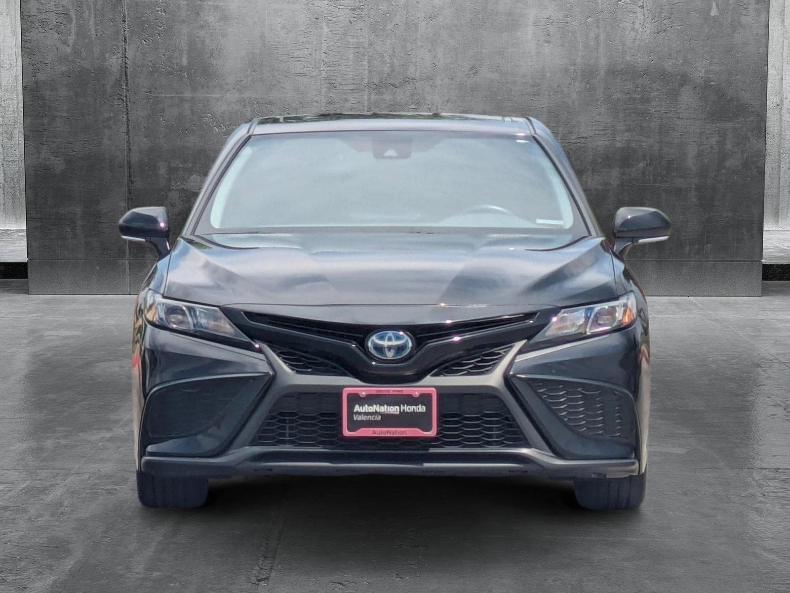 Used 2024 Toyota Camry SE with VIN 4T1S31AK7RU628564 for sale in Valencia, CA