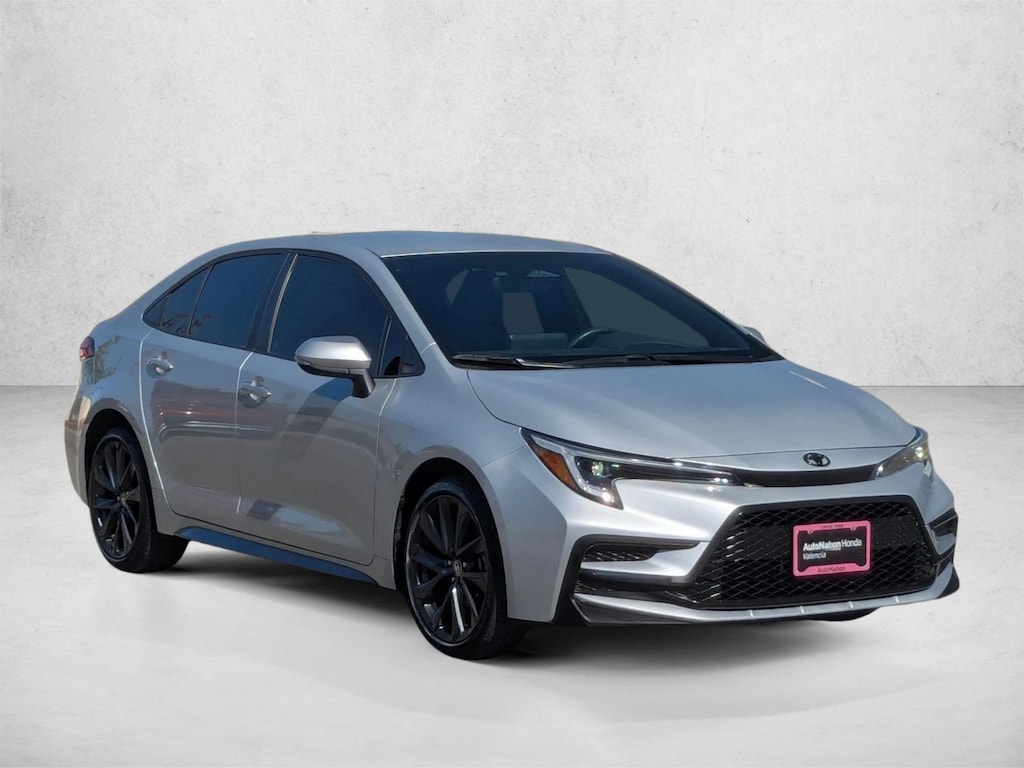 Used 2023 Toyota Corolla SE Sedan