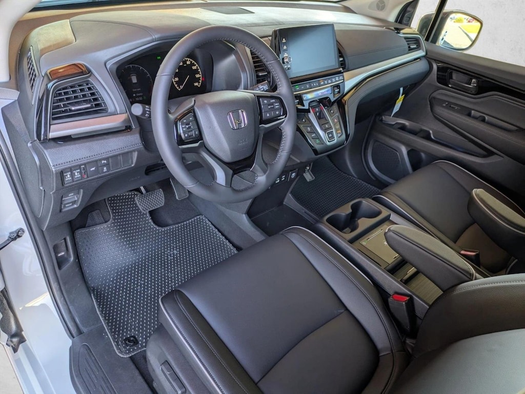 New 2026 Honda Odyssey Touring Van Passenger