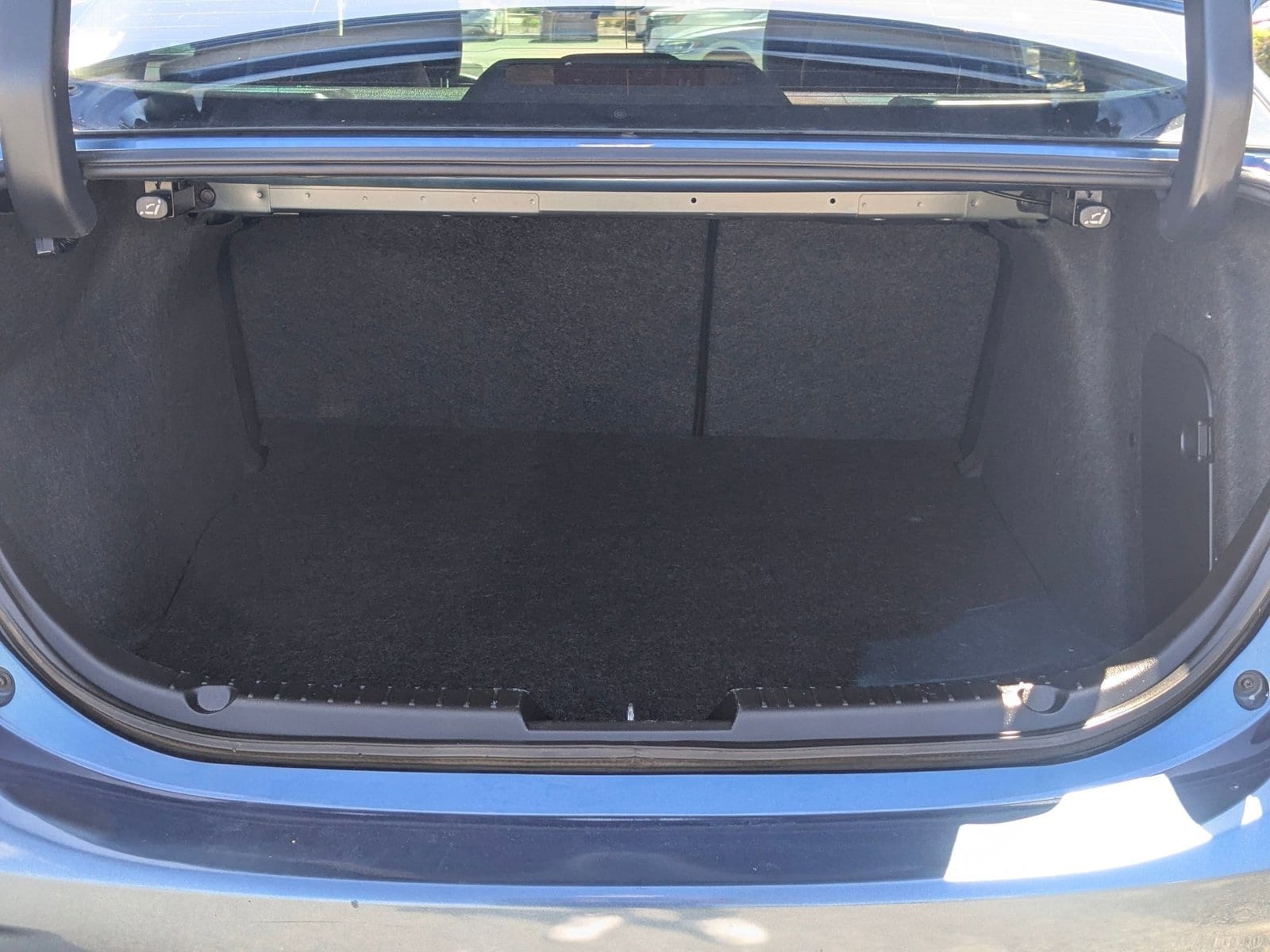 2018 Mazda Mazda3 Grand Touring photo 6