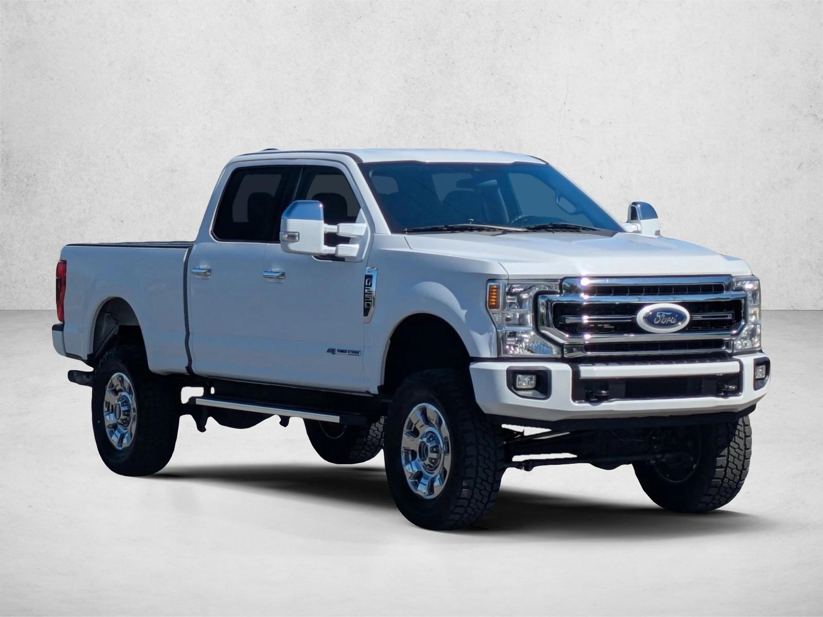 2021 Ford F-250 XLT photo 3