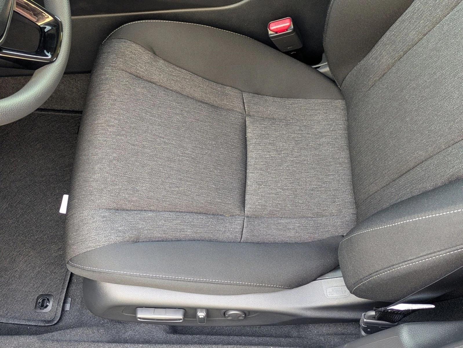 2025 Honda Accord SE photo 4