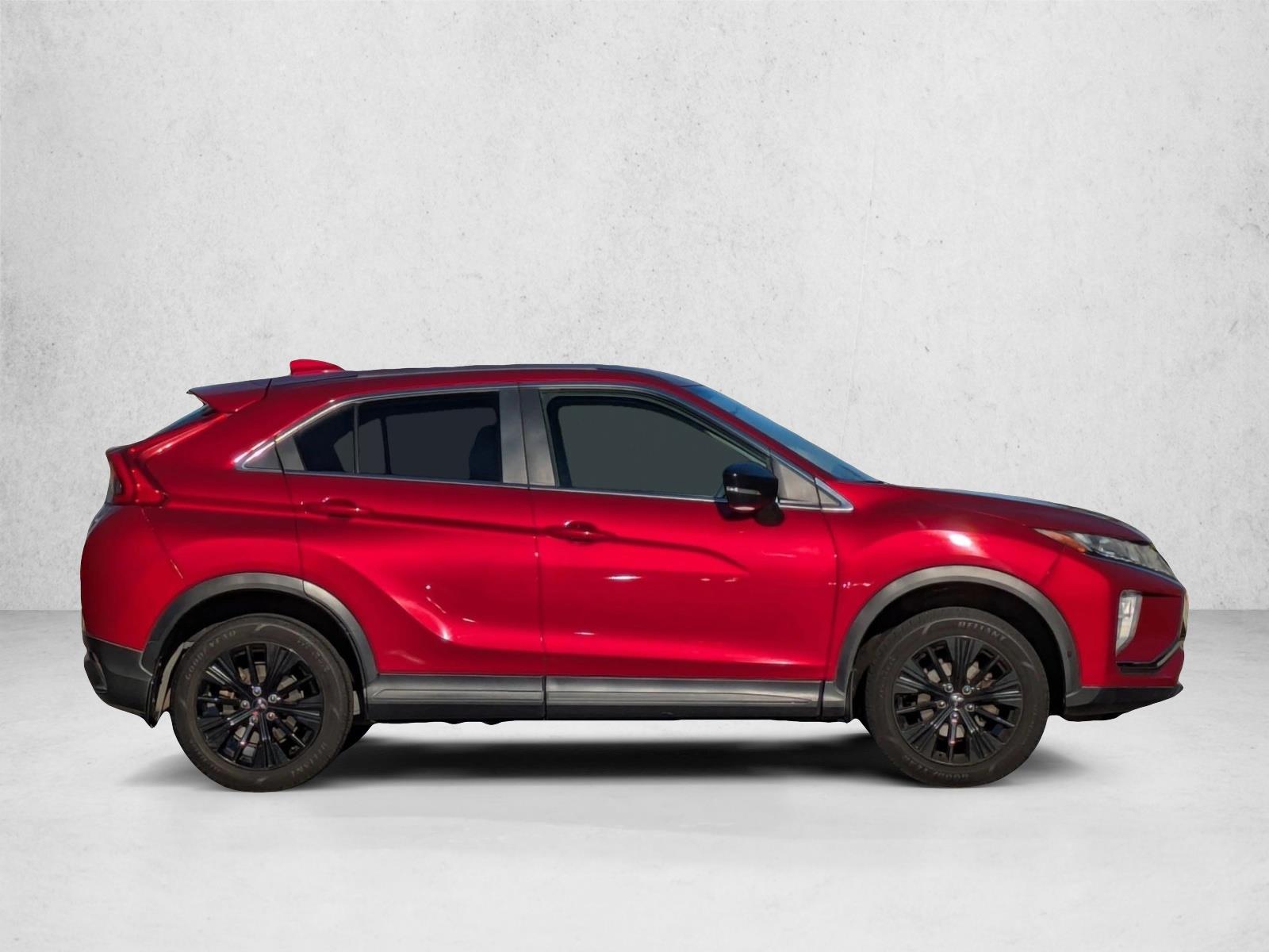 2019 Mitsubishi Eclipse Cross LE photo 4
