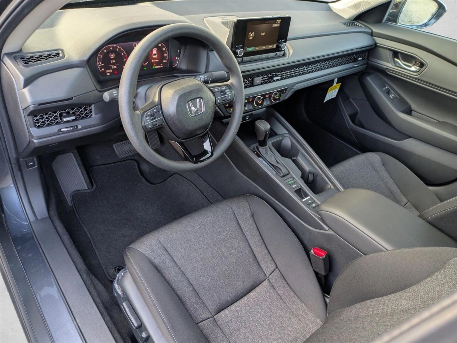 2025 Honda Accord SE photo 3