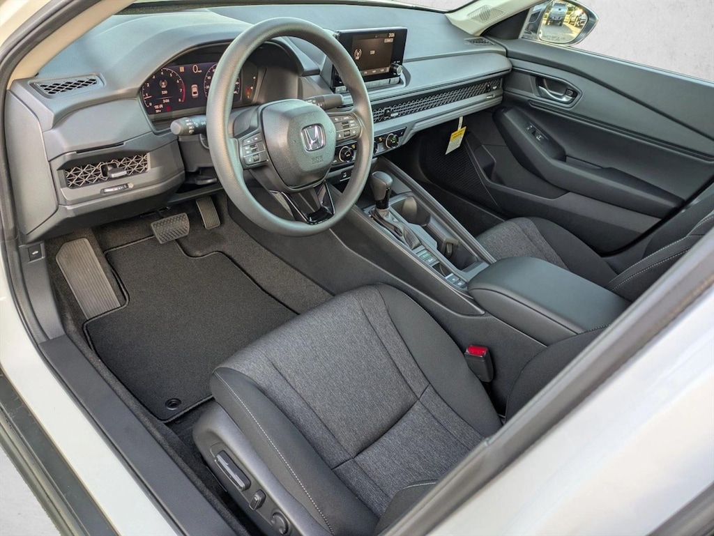 New 2025 Honda Accord SE Sedan