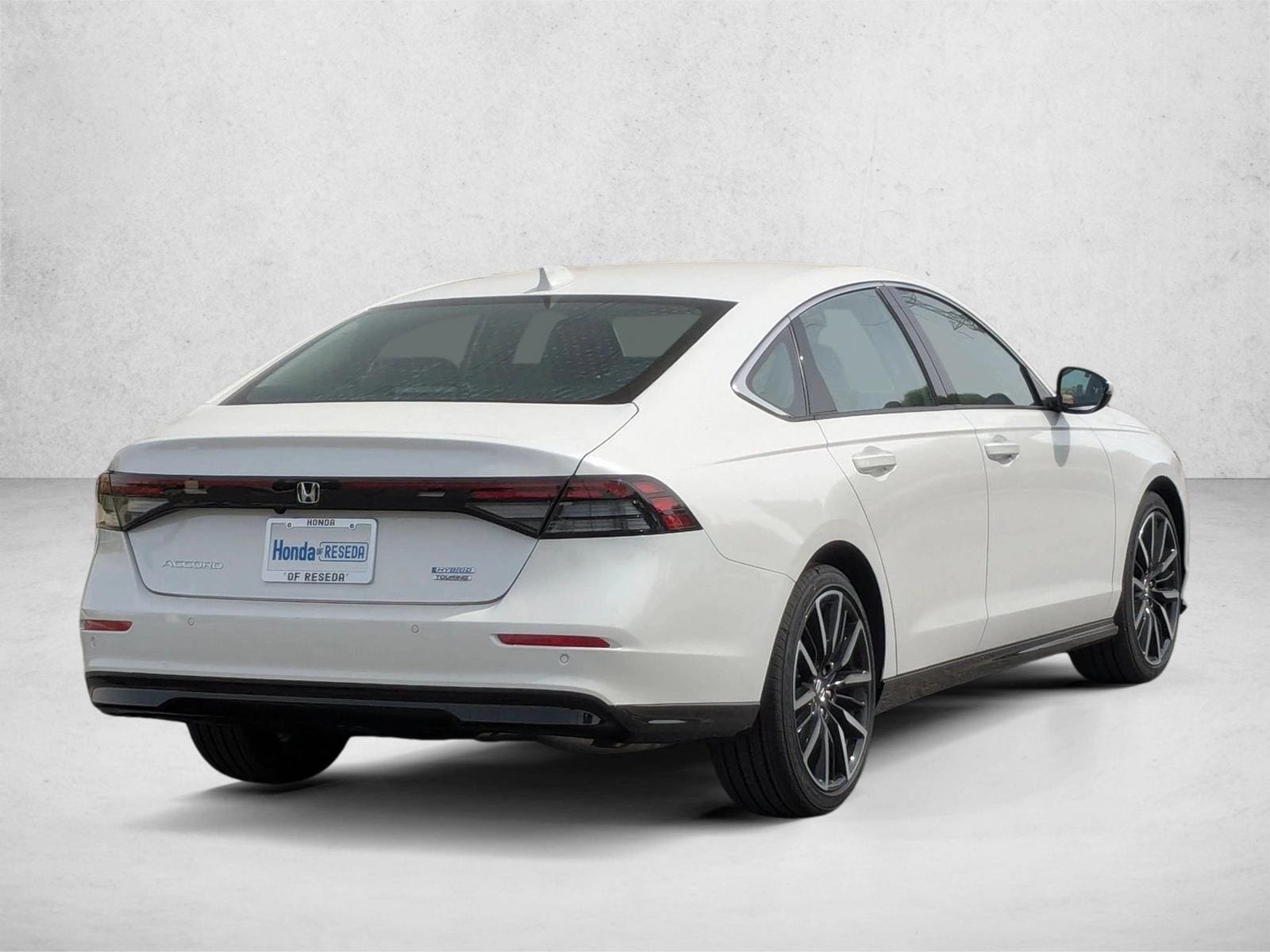 2026 Honda Accord Hybrid Touring - Photo 8