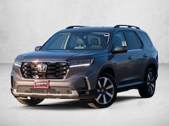 2025 Honda Pilot Touring SUV