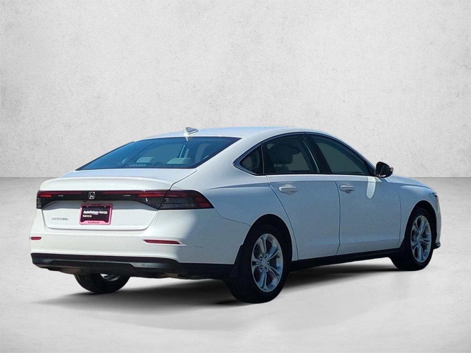 2023 Honda Accord LX photo 5