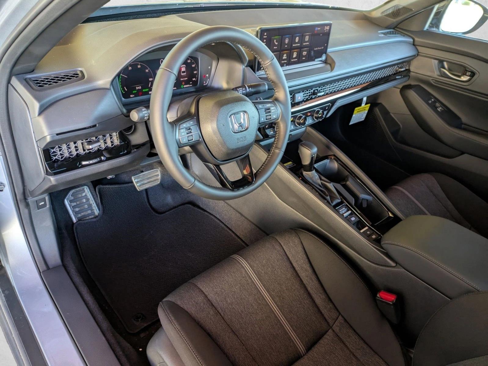 2025 Honda Accord Hybrid Sport photo 3