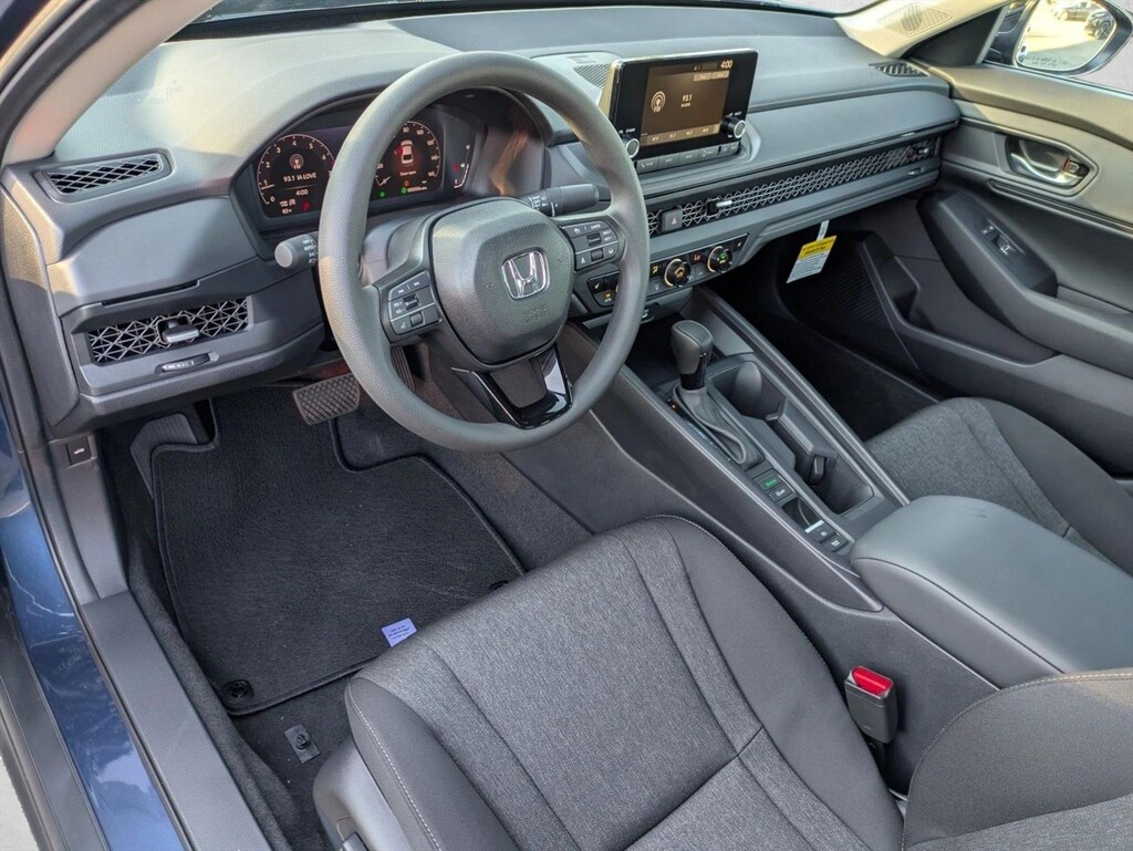 New 2025 Honda Accord SE Sedan