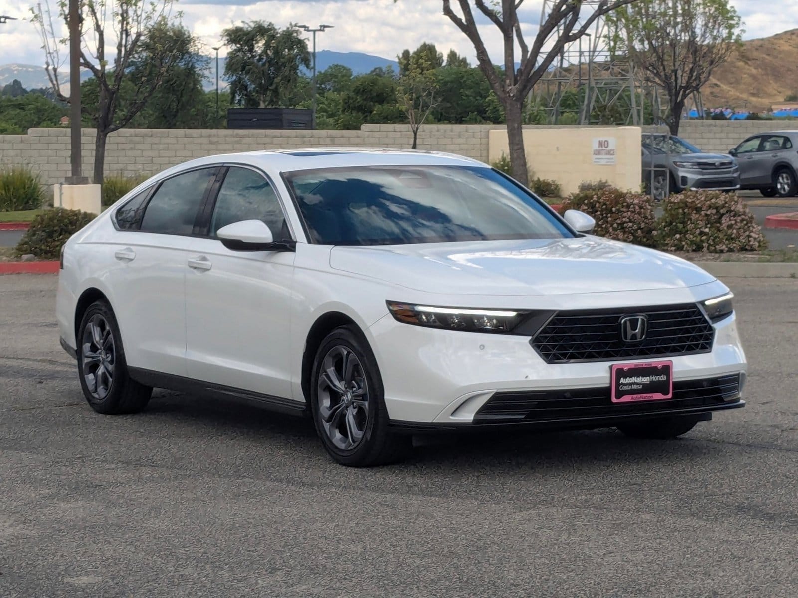 2024 Honda Accord Hybrid EX-L photo 3