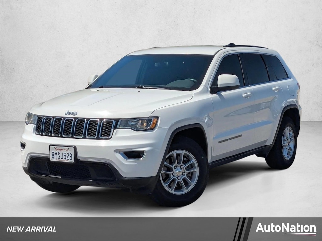 Used 2018 Jeep Grand Cherokee Laredo RWD SUV