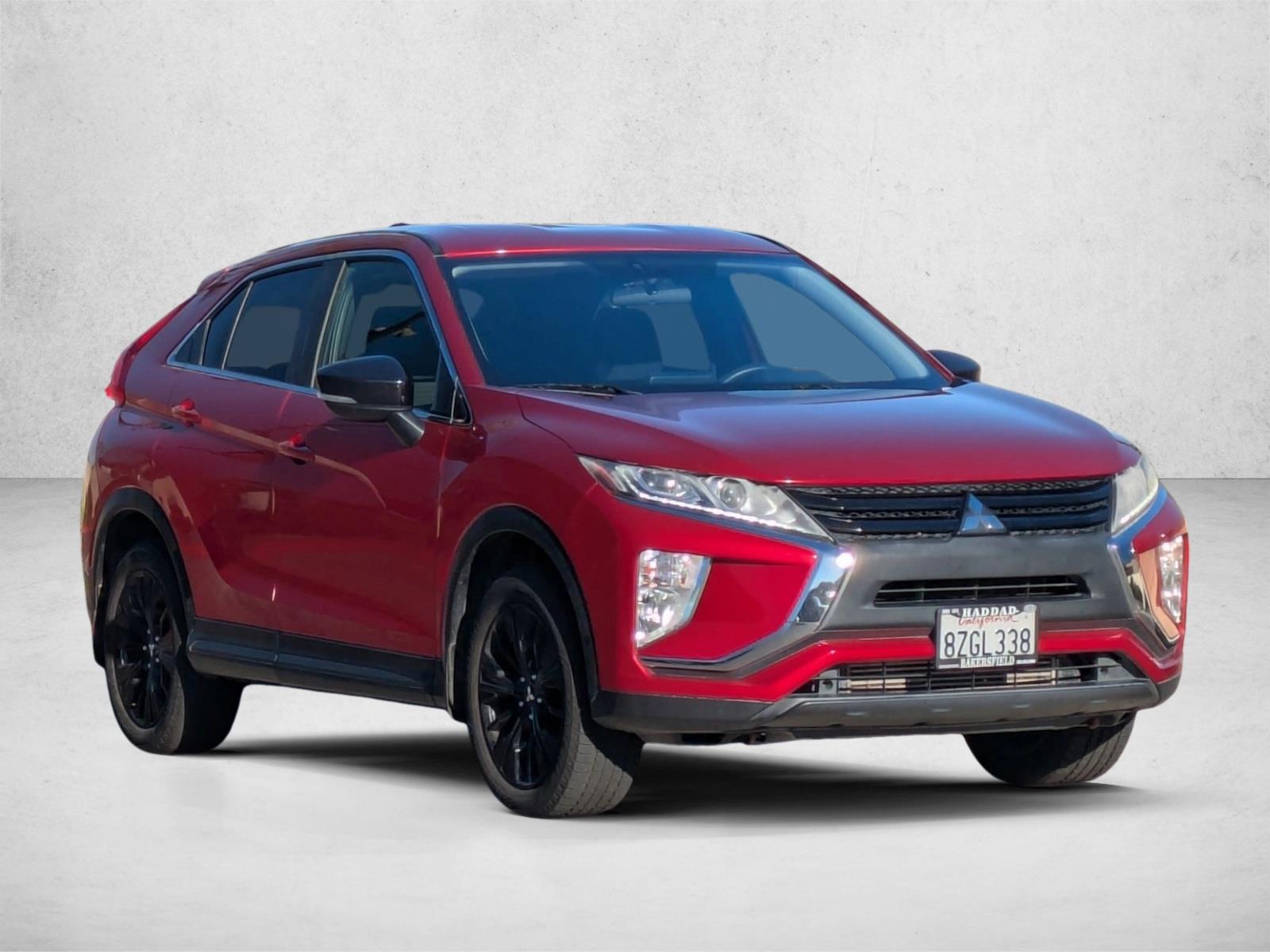 2019 Mitsubishi Eclipse Cross LE photo 3