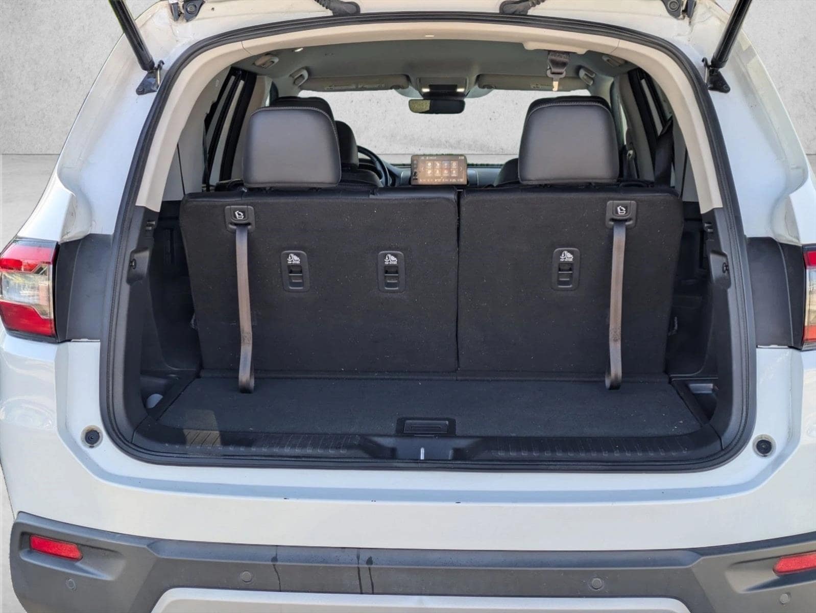 2023 Honda Pilot EX-L 7 Passenger photo 6