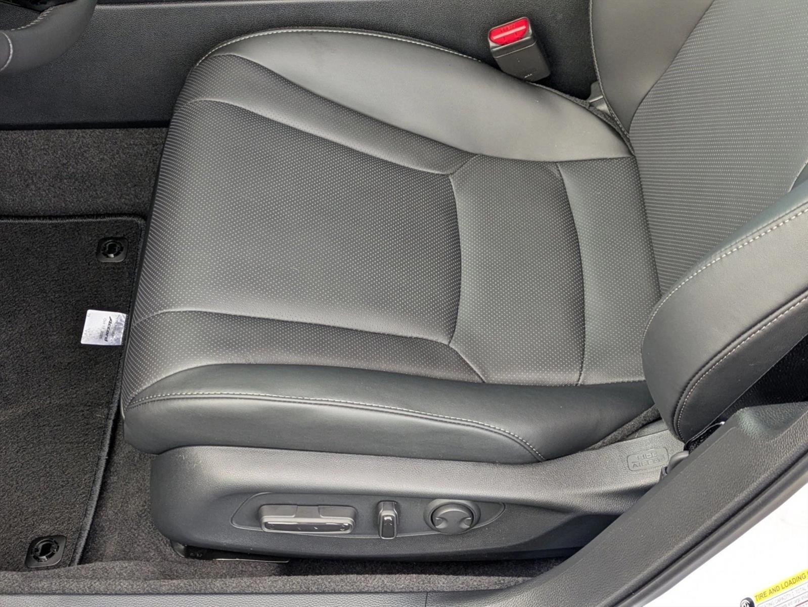 2025 Honda Accord Hybrid Sport-L photo 4